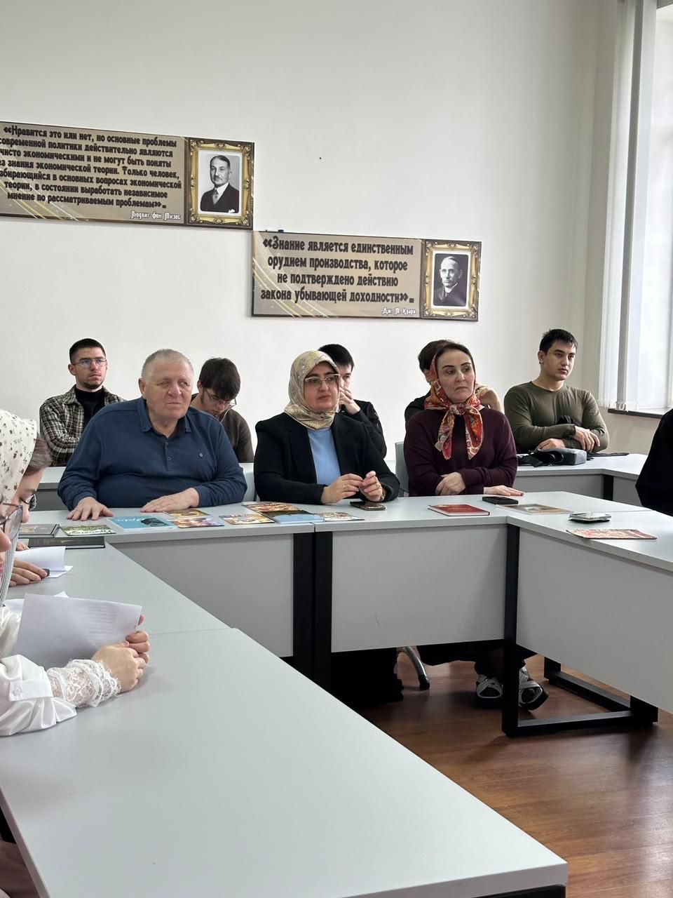 «Голос эпох: Чеченская поэзия как летопись испытаний и стойкости»